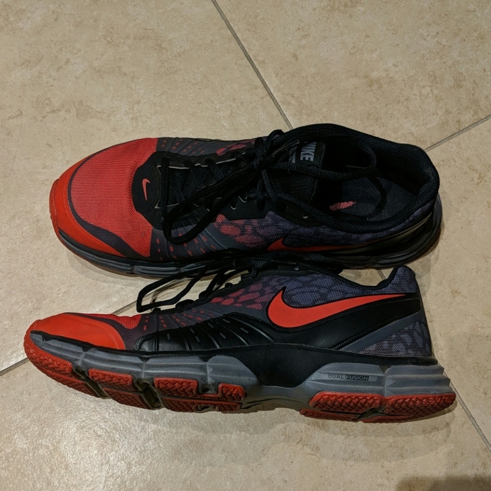 Nike Running Shoes Size 10.5